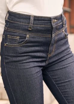 Karaoke Seamstress Buttoned Skinny Jeans -Molly Bracken Clothing Shop 2024 07 29ModCloth7977