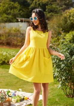 Bold Notion Sleeveless Dress -Molly Bracken Clothing Shop 206320 lemonade 3