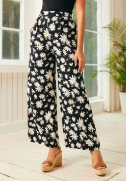 Sunbeam Seeker Cropped Pant