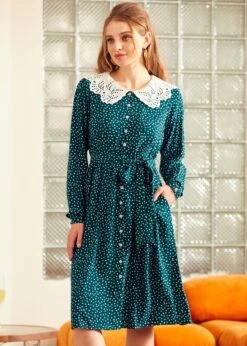 Sway This Way Shirt Waist Dress 8 Sway This Way Shirt Waist Dress -Molly Bracken Clothing Shop 207623 GRN 4