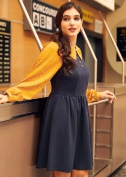 Doo-Wop Daydreamer Contrast Dress 8 Doo-Wop Daydreamer Contrast Dress -Molly Bracken Clothing Shop 207635 NAVandGold 4