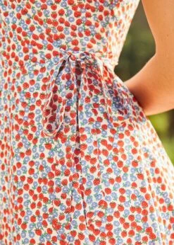 Vintage Vogue Cape Dress -Molly Bracken Clothing Shop 208080 STRAWBERRY 7