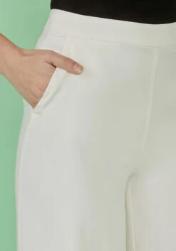 Here Comes The Stride Pants -Molly Bracken Clothing Shop 5a1890d63e0def6f2a477ad3849773ca