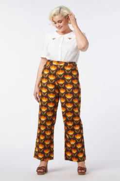 70s Wallpaper Jean -Molly Bracken Clothing Shop PGFV062118 025 3