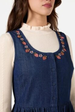 Rabbit Embroidered Denim Dress -Molly Bracken Clothing Shop PGFZ259 420 15
